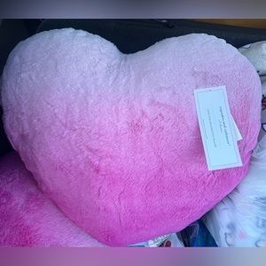 Cupcakes & Cashmere Heart pillow , brand new with tags